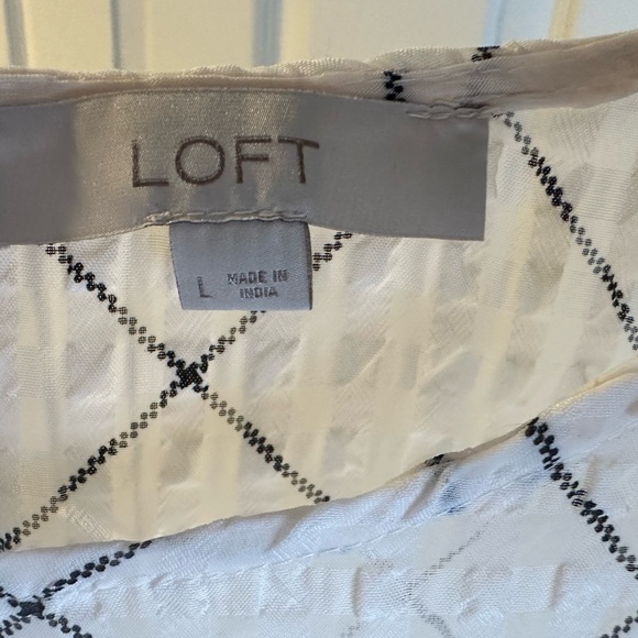 LOFT White Grid Pattern Blouse with Ruffles - Picture 3 of 3